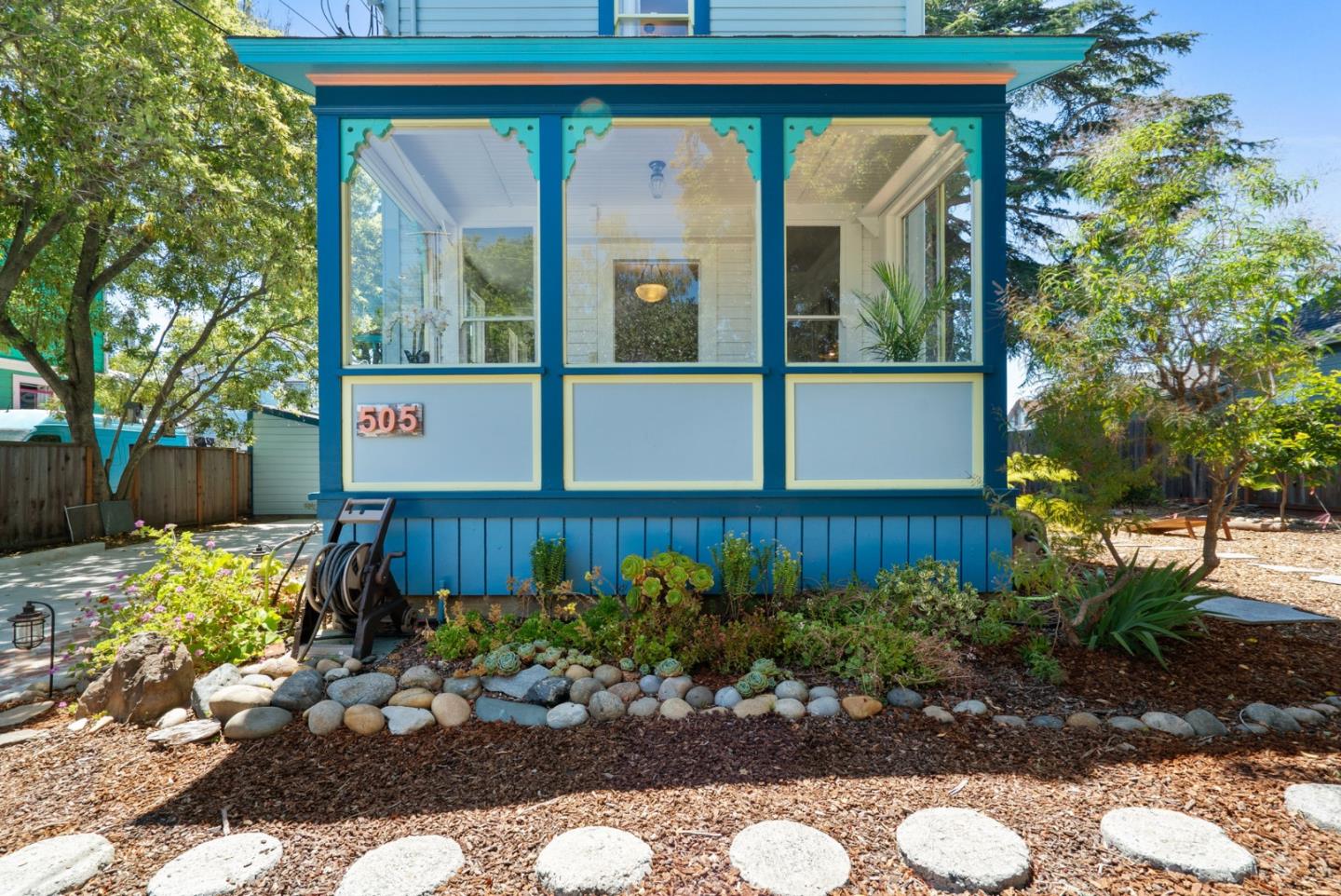 505 Cayuga Street