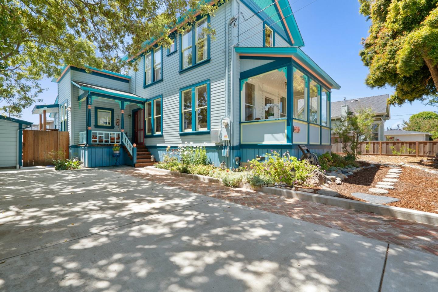 505 Cayuga Street
