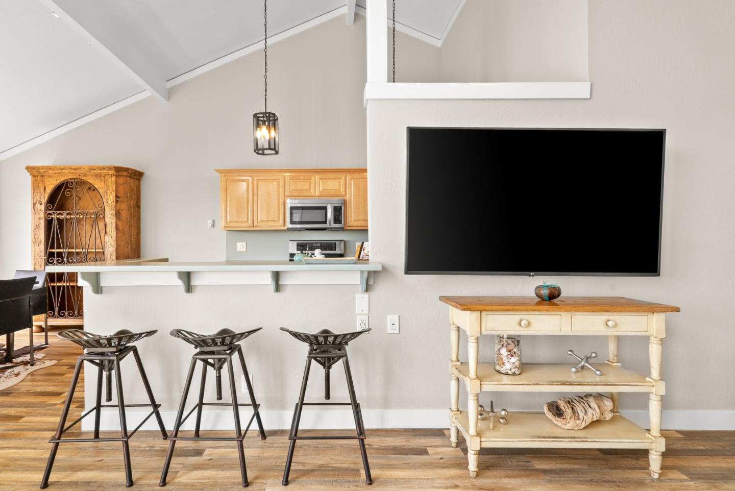 160 Monterey Dunes Way