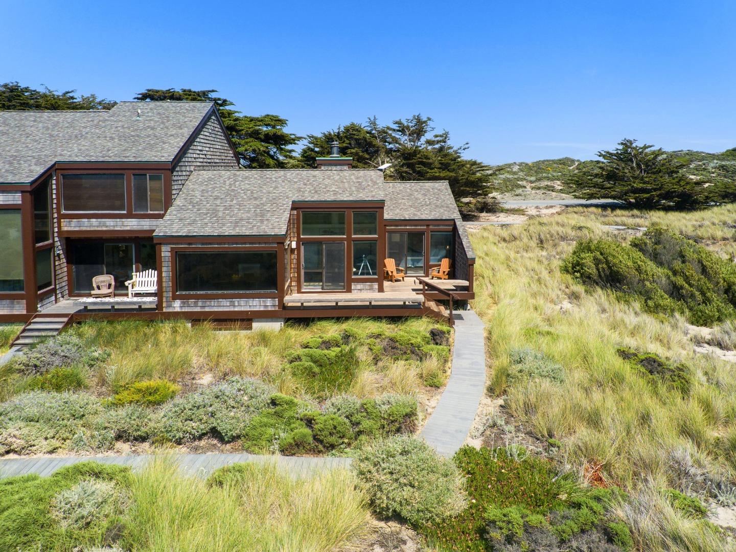160 Monterey Dunes Way