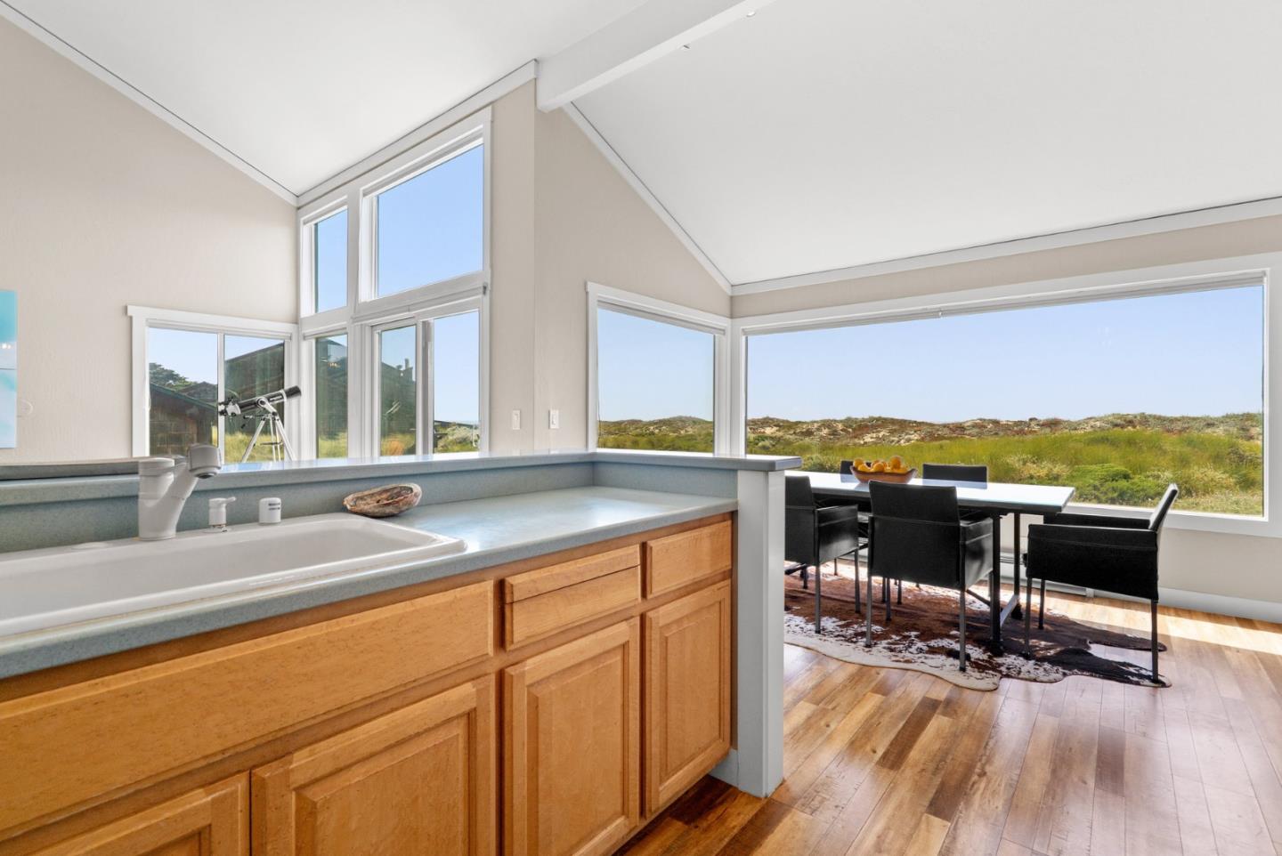 160 Monterey Dunes Way