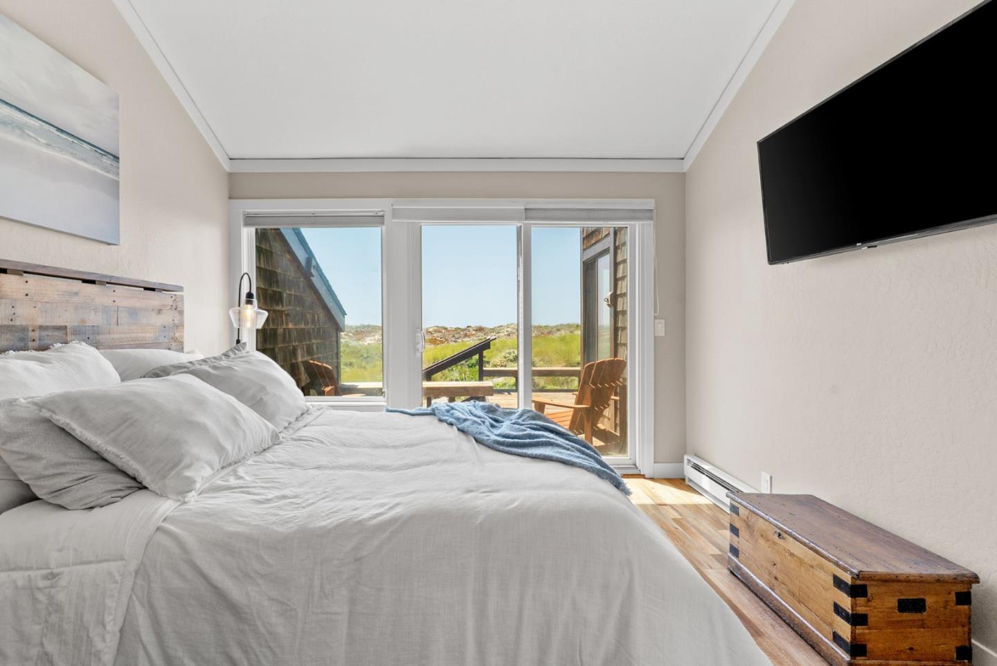 160 Monterey Dunes Way