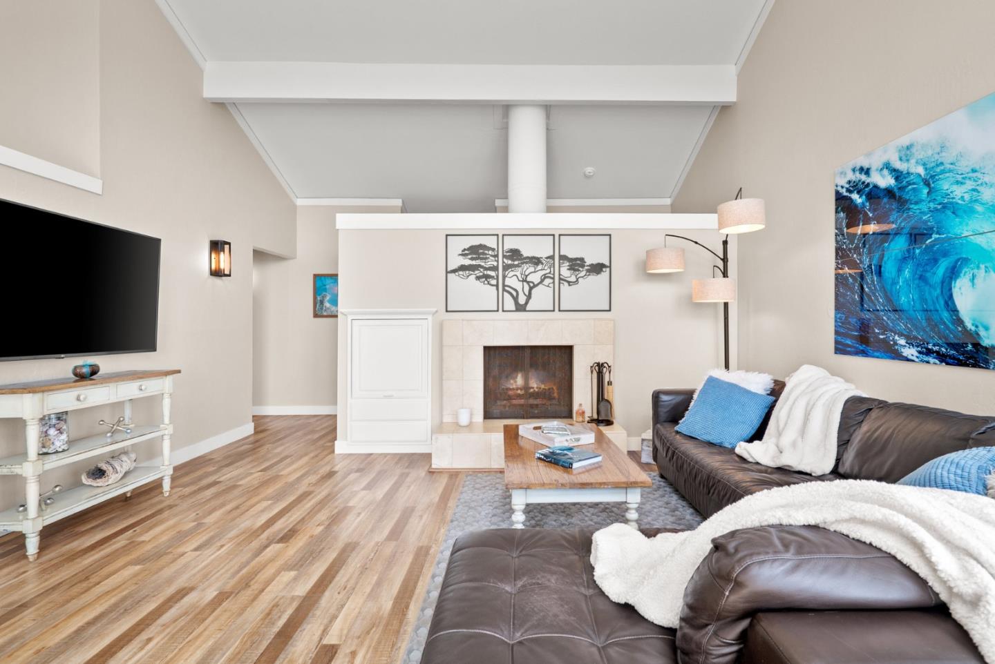 160 Monterey Dunes Way