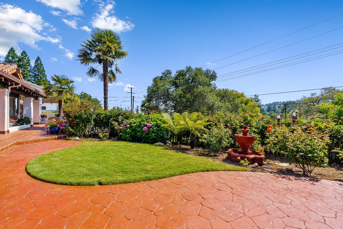 102 Pasatiempo Drive