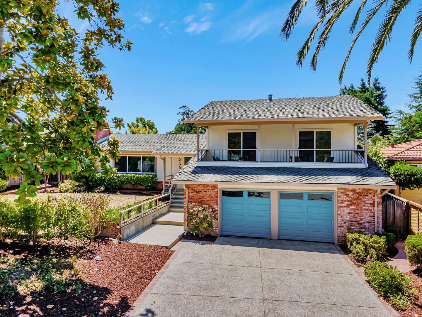 239 Segre Place