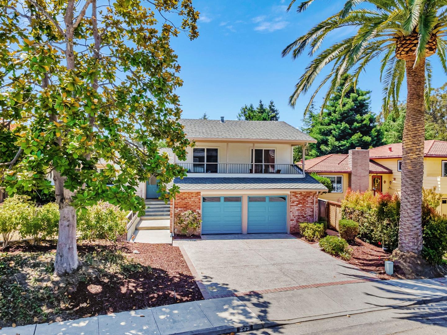 239 Segre Place