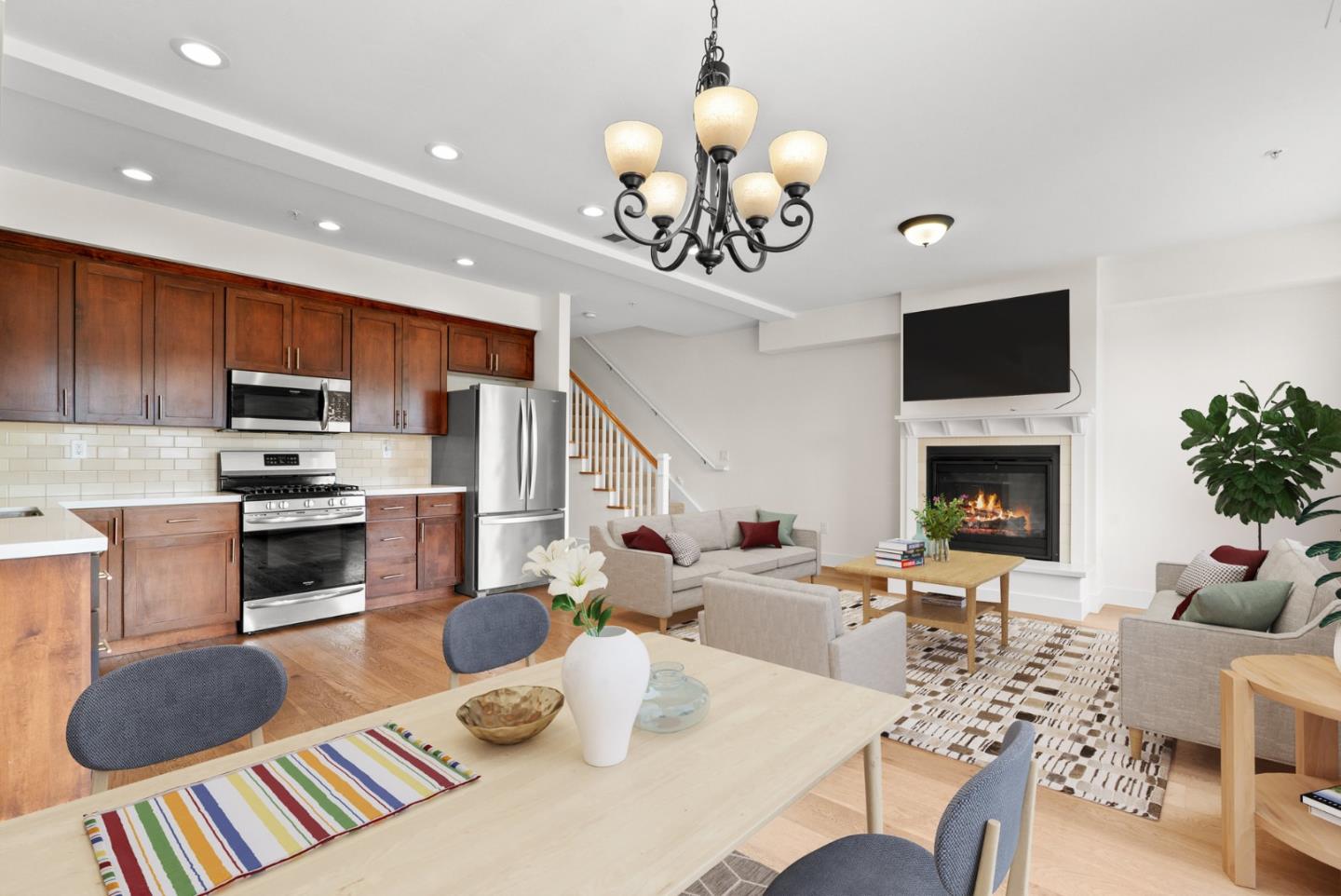 454 Granite Way