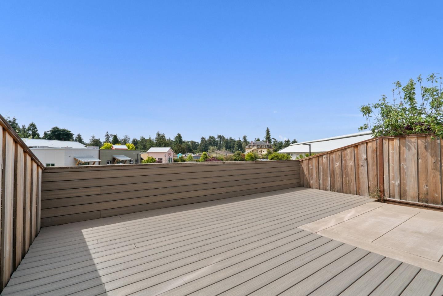 454 Granite Way