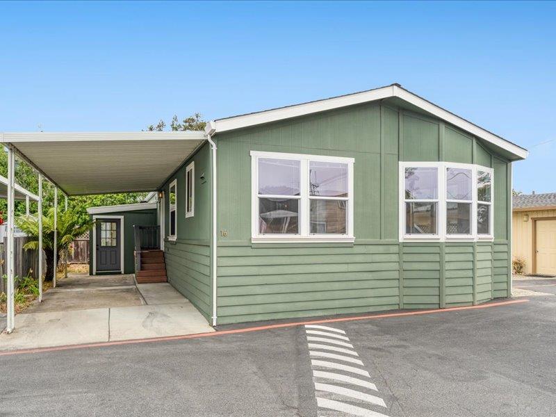 1625 Brommer Street Unit: 16