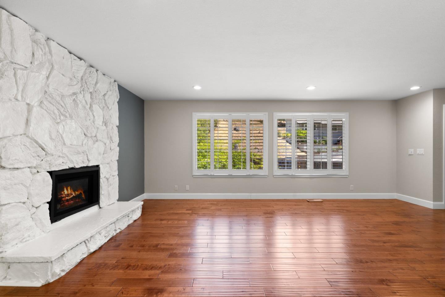 52 Mar Monte AVE