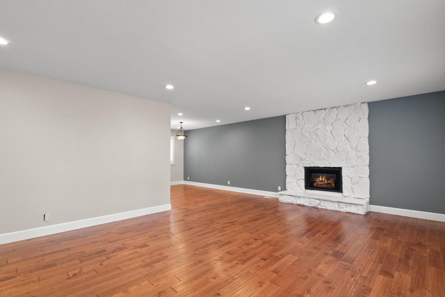 52 Mar Monte AVE