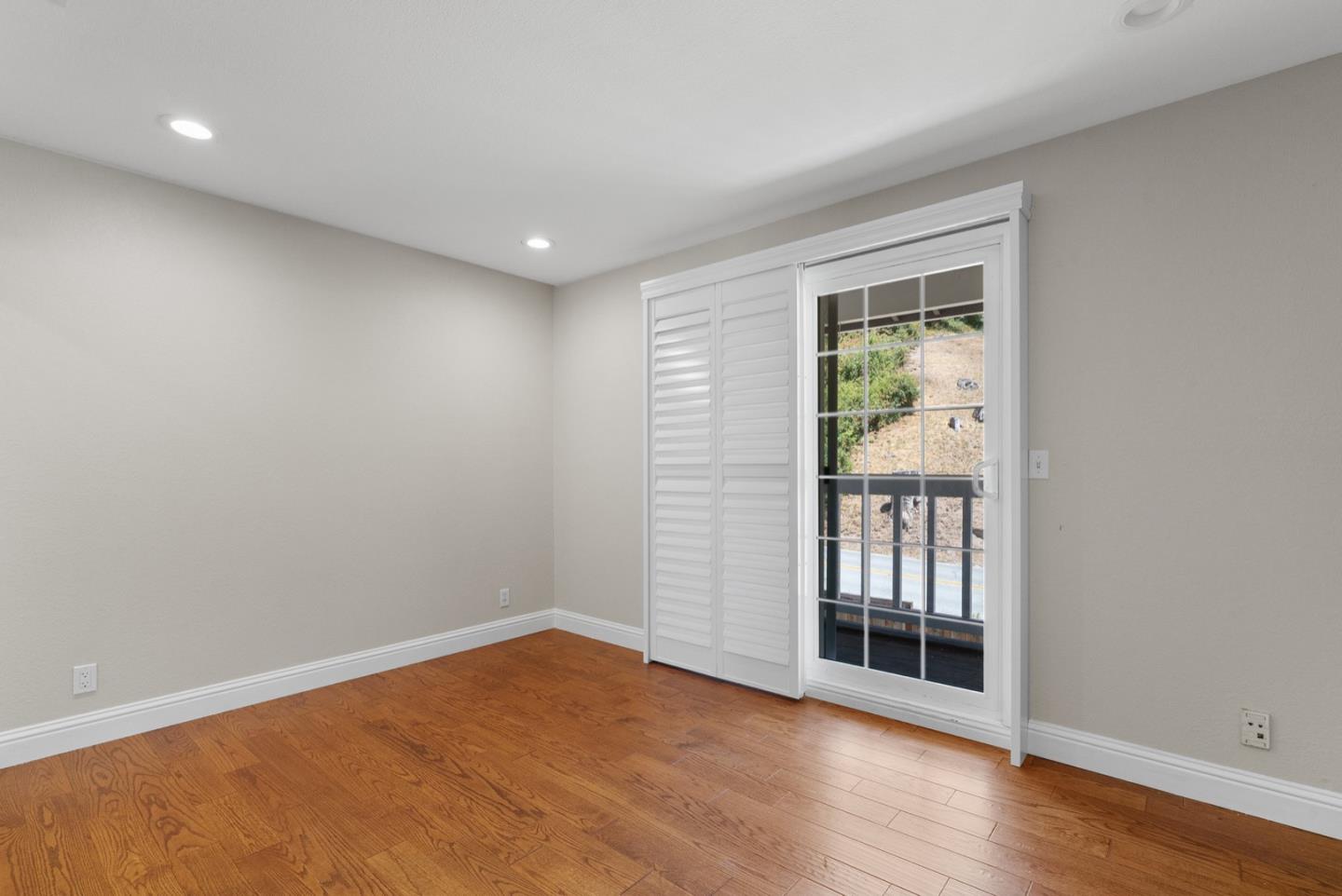 52 Mar Monte AVE