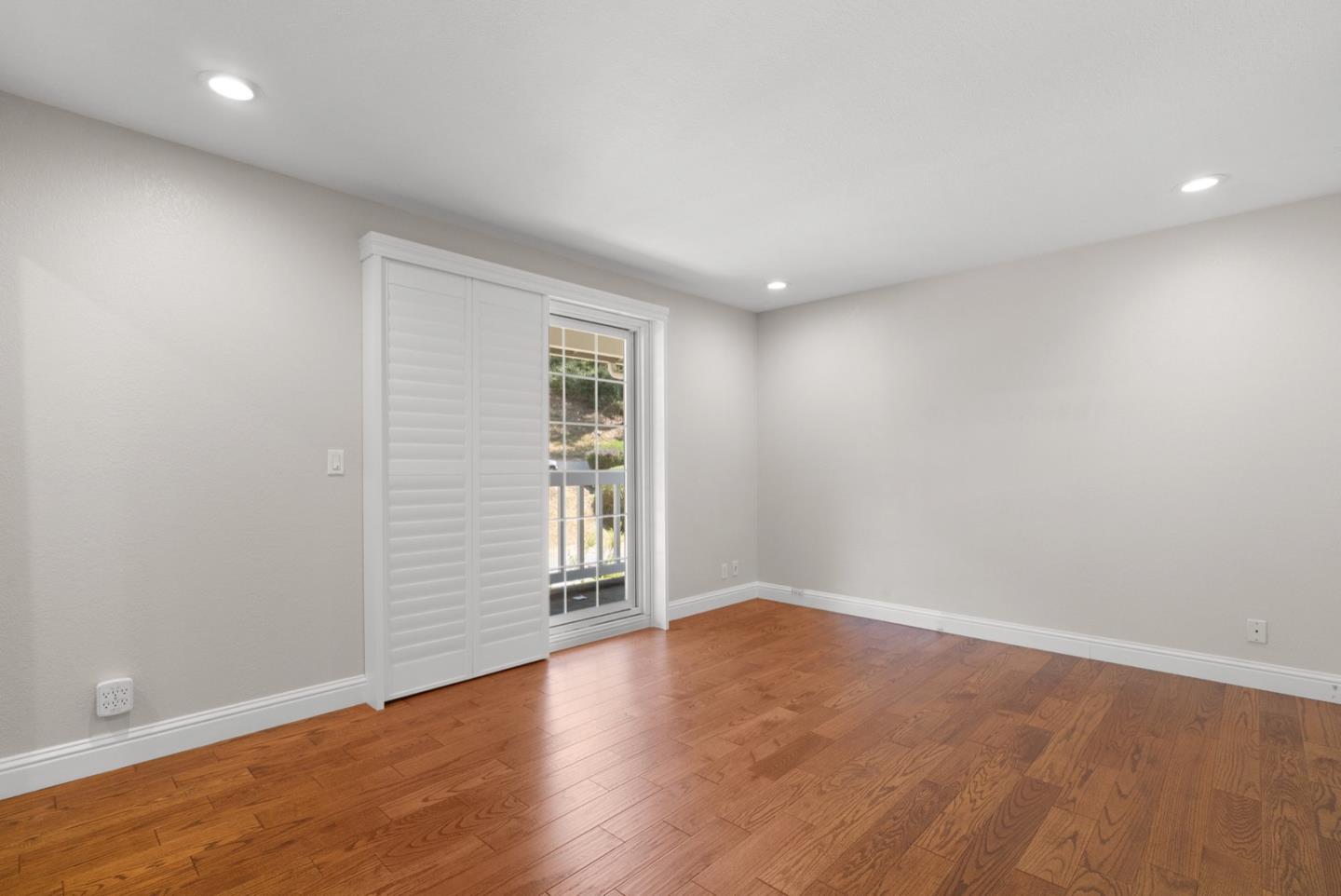 52 Mar Monte AVE
