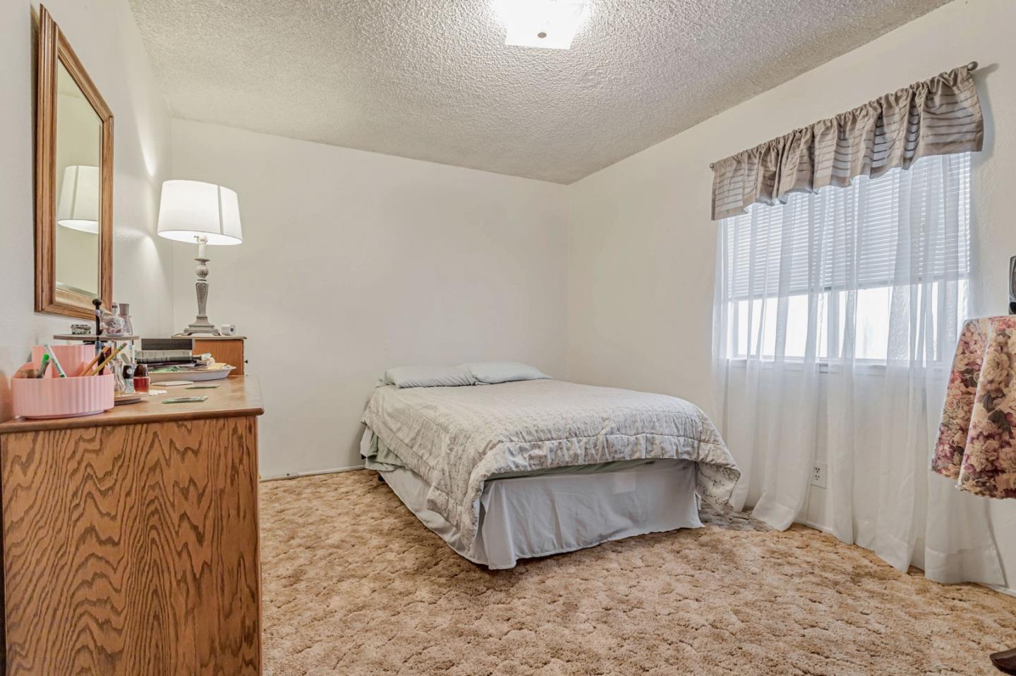 250 Arroyo Drive
