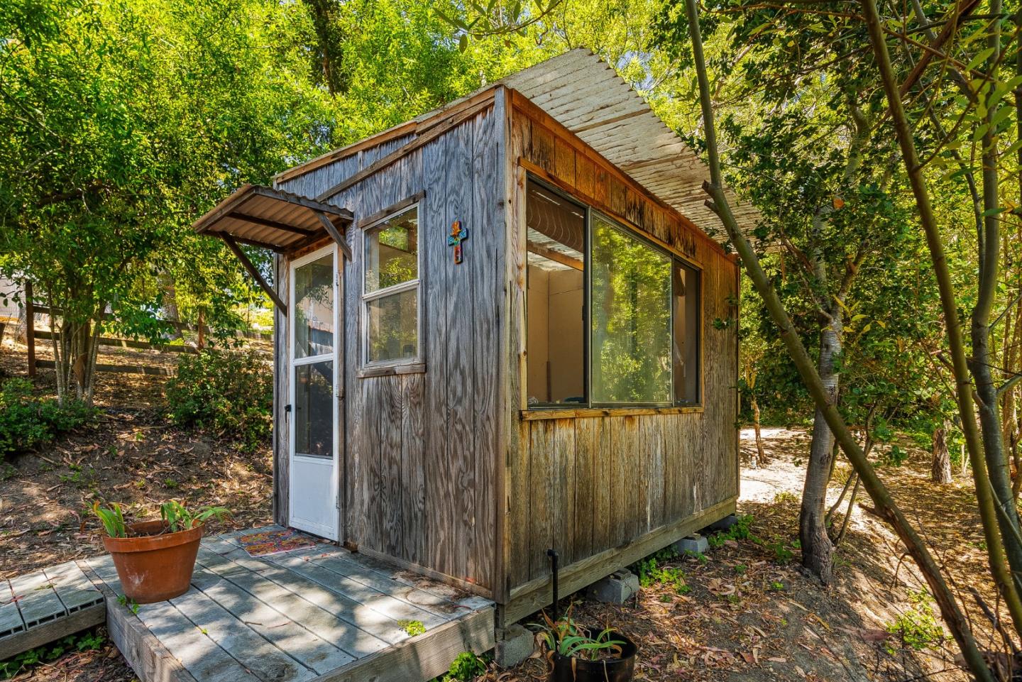 1284 Amesti Road