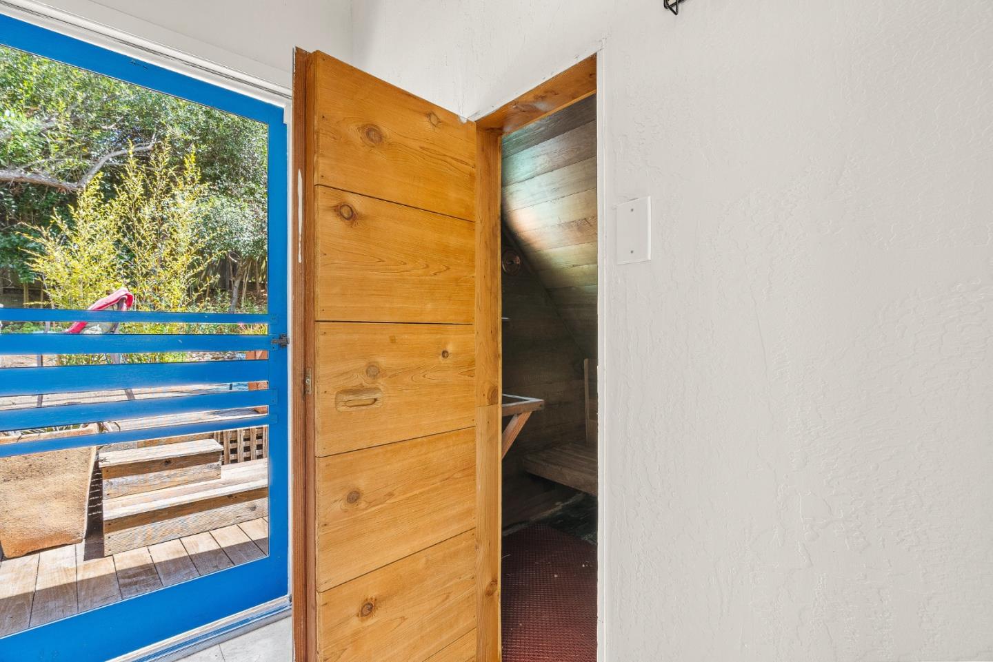 1284 Amesti Road