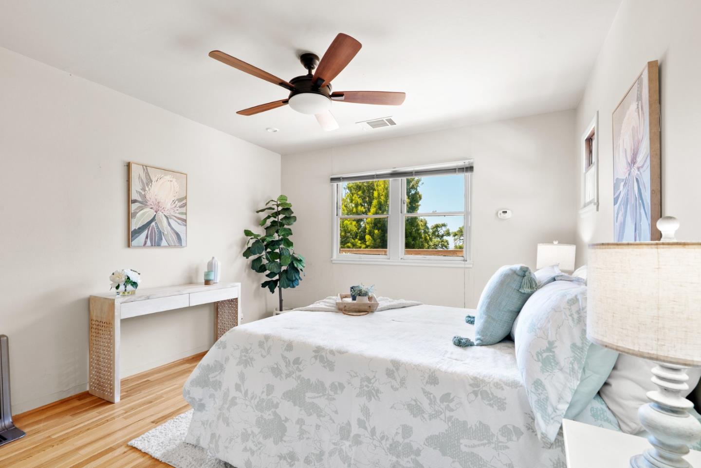206 Bayview Court