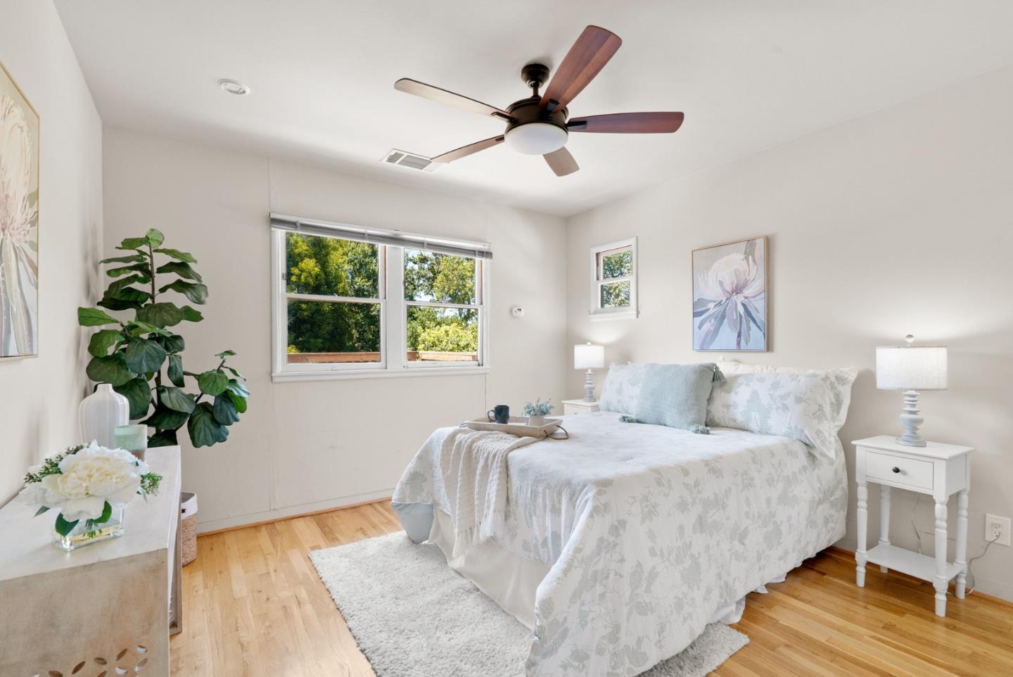206 Bayview Court