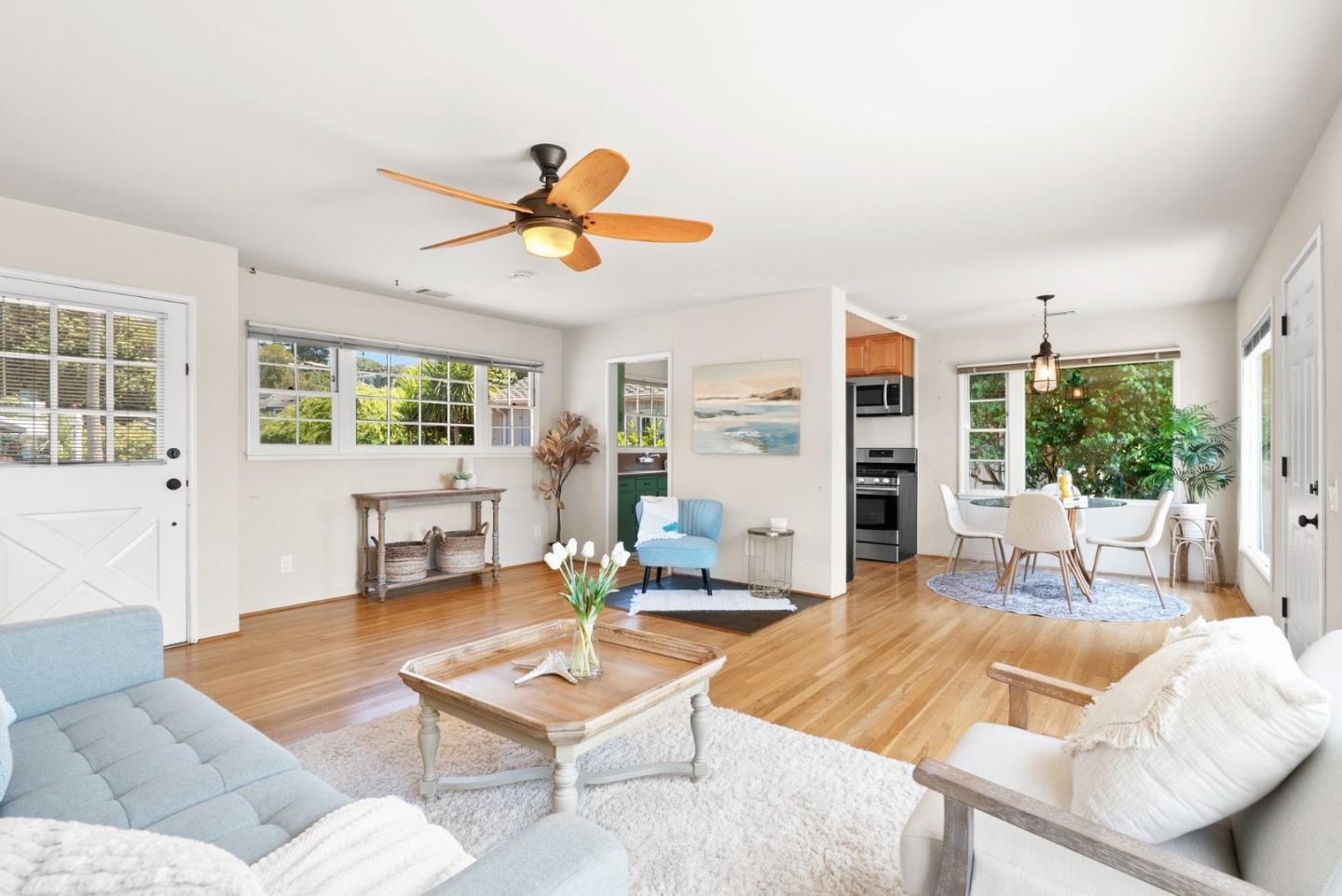 206 Bayview Court