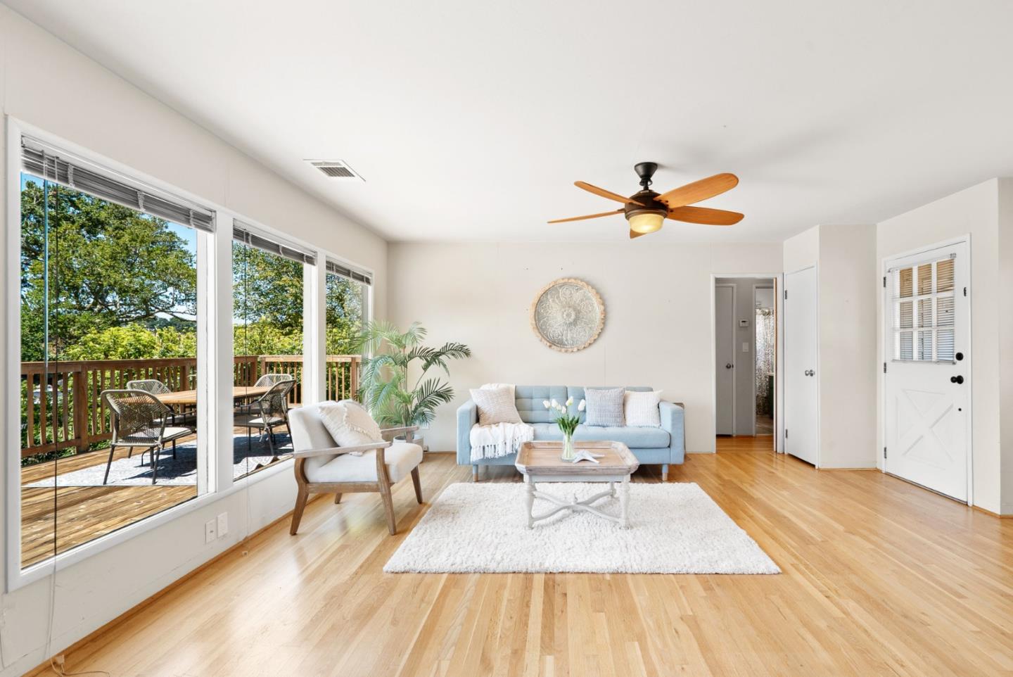 206 Bayview Court