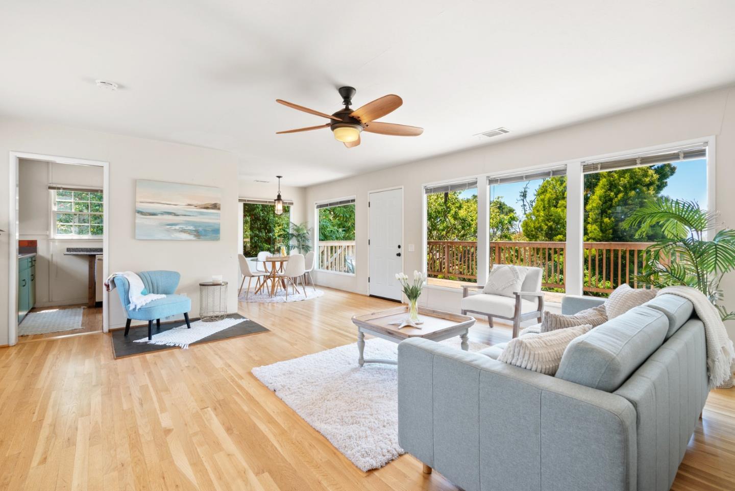 206 Bayview Court