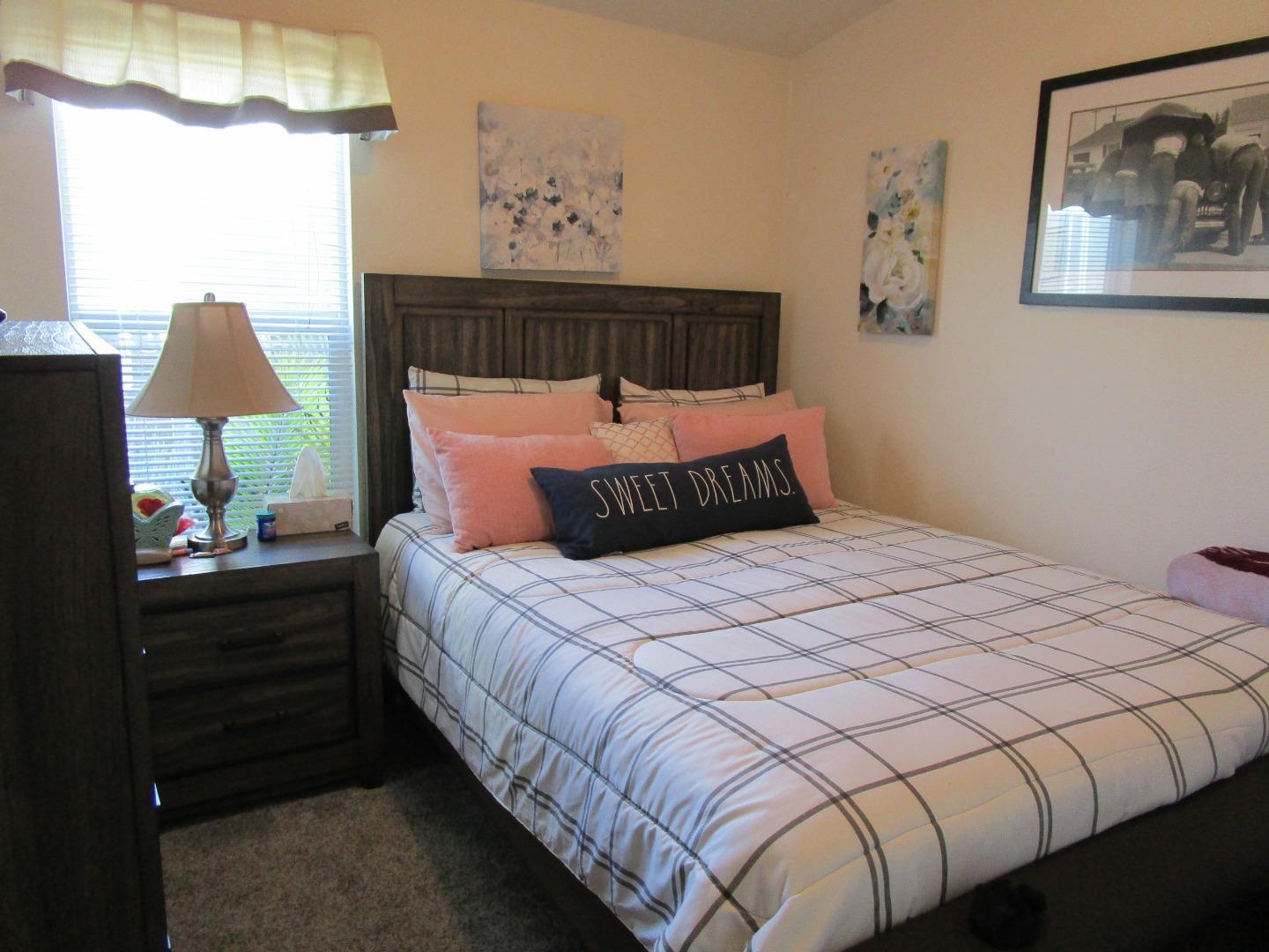 49 Blanca LN 715