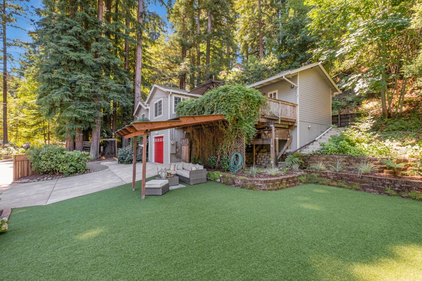 370 Fall Creek Drive