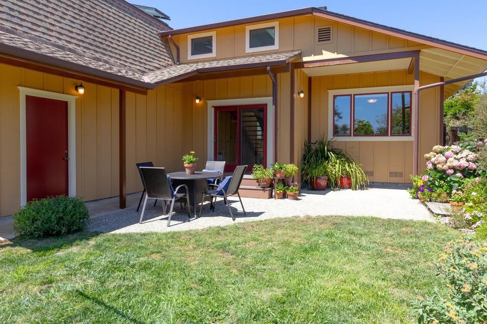 328 Stanford Avenue