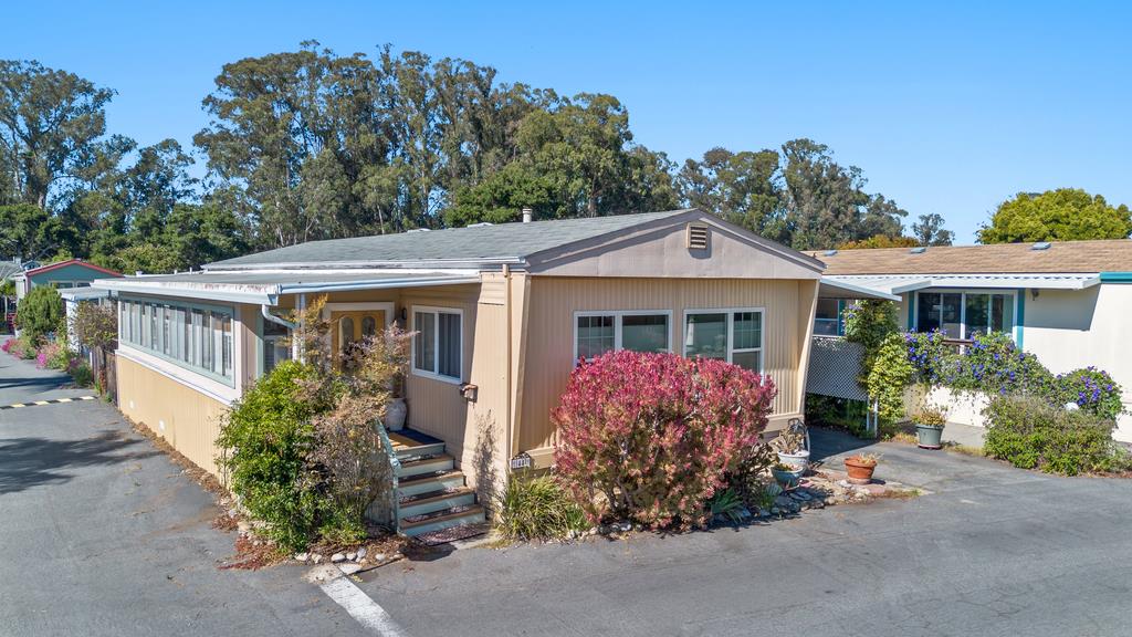 2355 Brommer Street Unit: 44