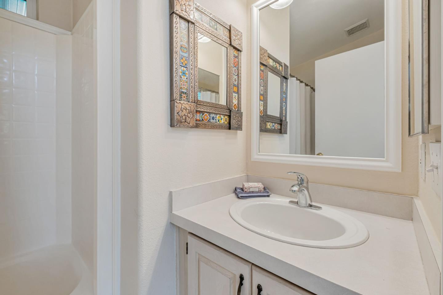 4300 Soquel Drive Unit: 102