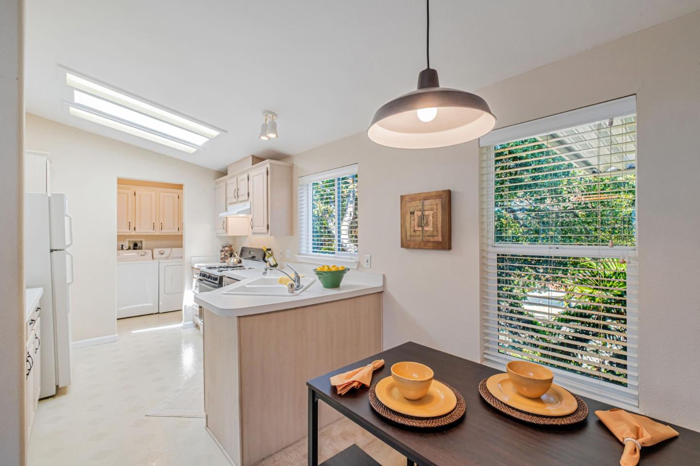 4300 Soquel Drive Unit: 102