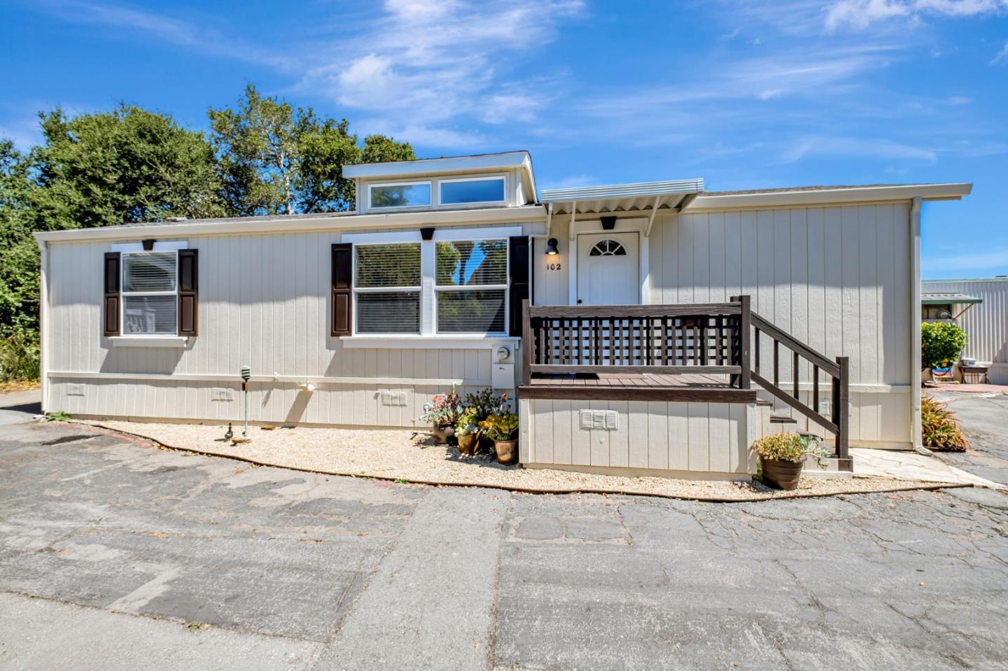 4300 Soquel Drive Unit: 102