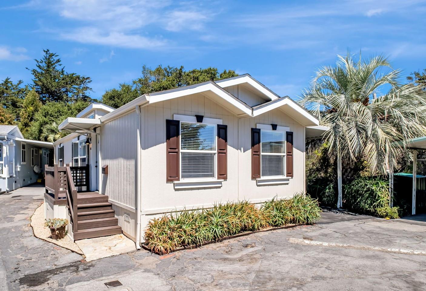 4300 Soquel Drive Unit: 102