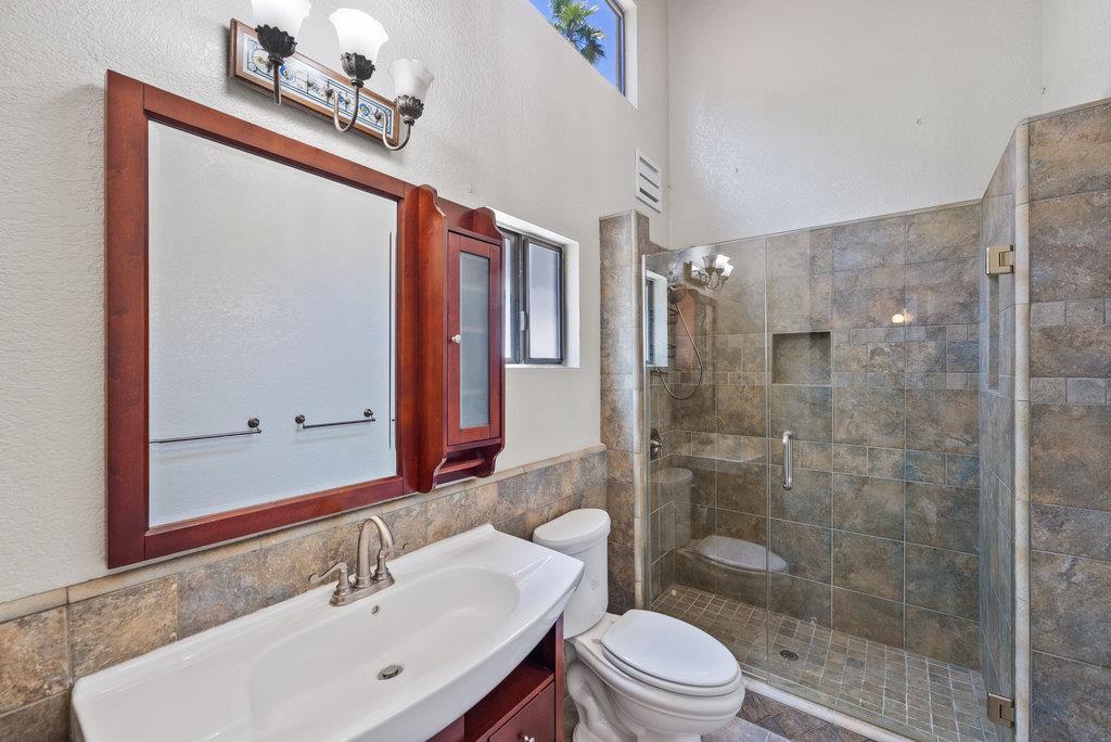 1239 La Madrona Drive