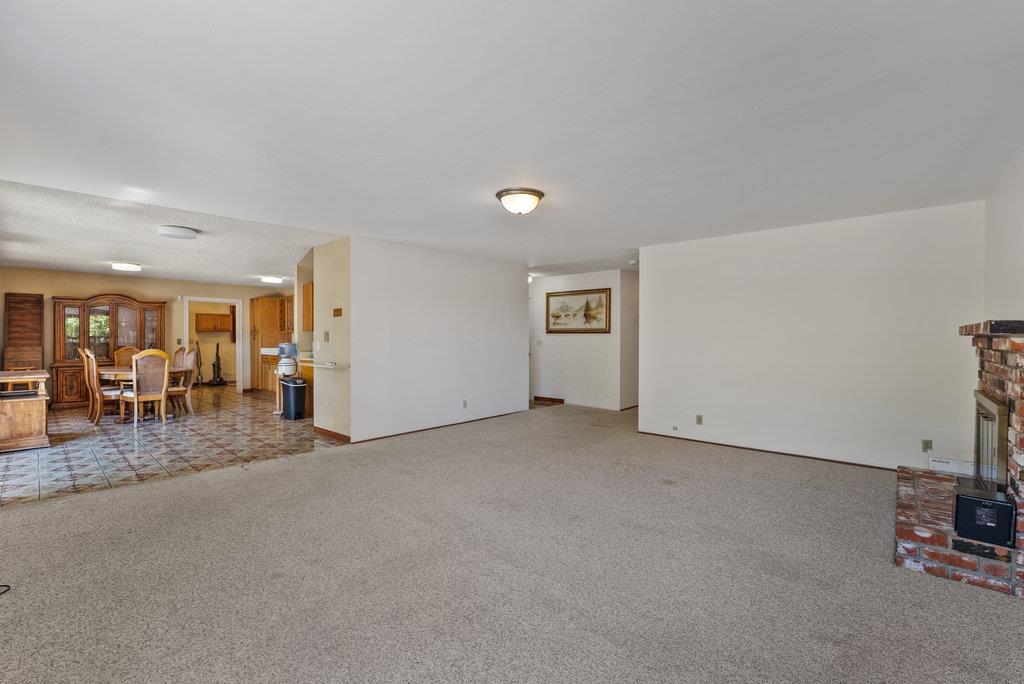 1239 La Madrona Drive