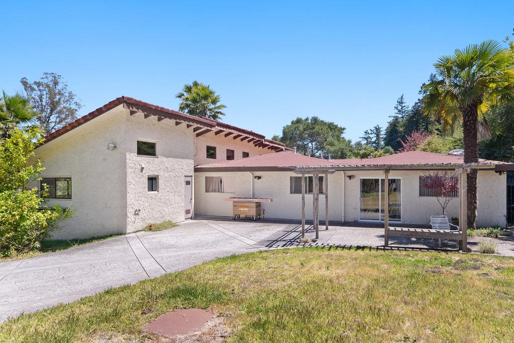 1239 La Madrona Drive