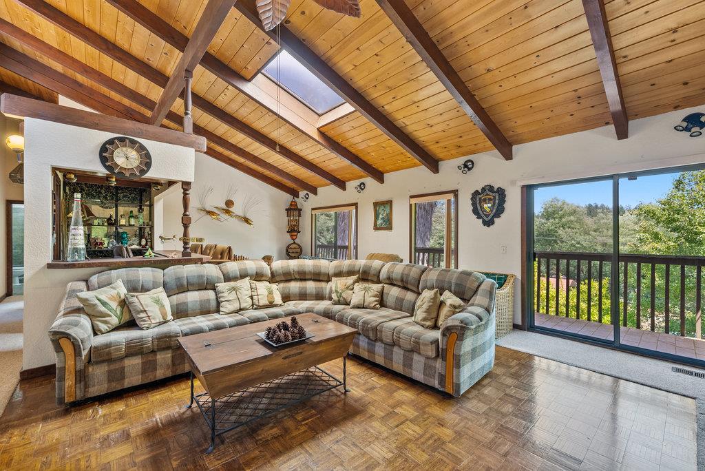1239 La Madrona Drive