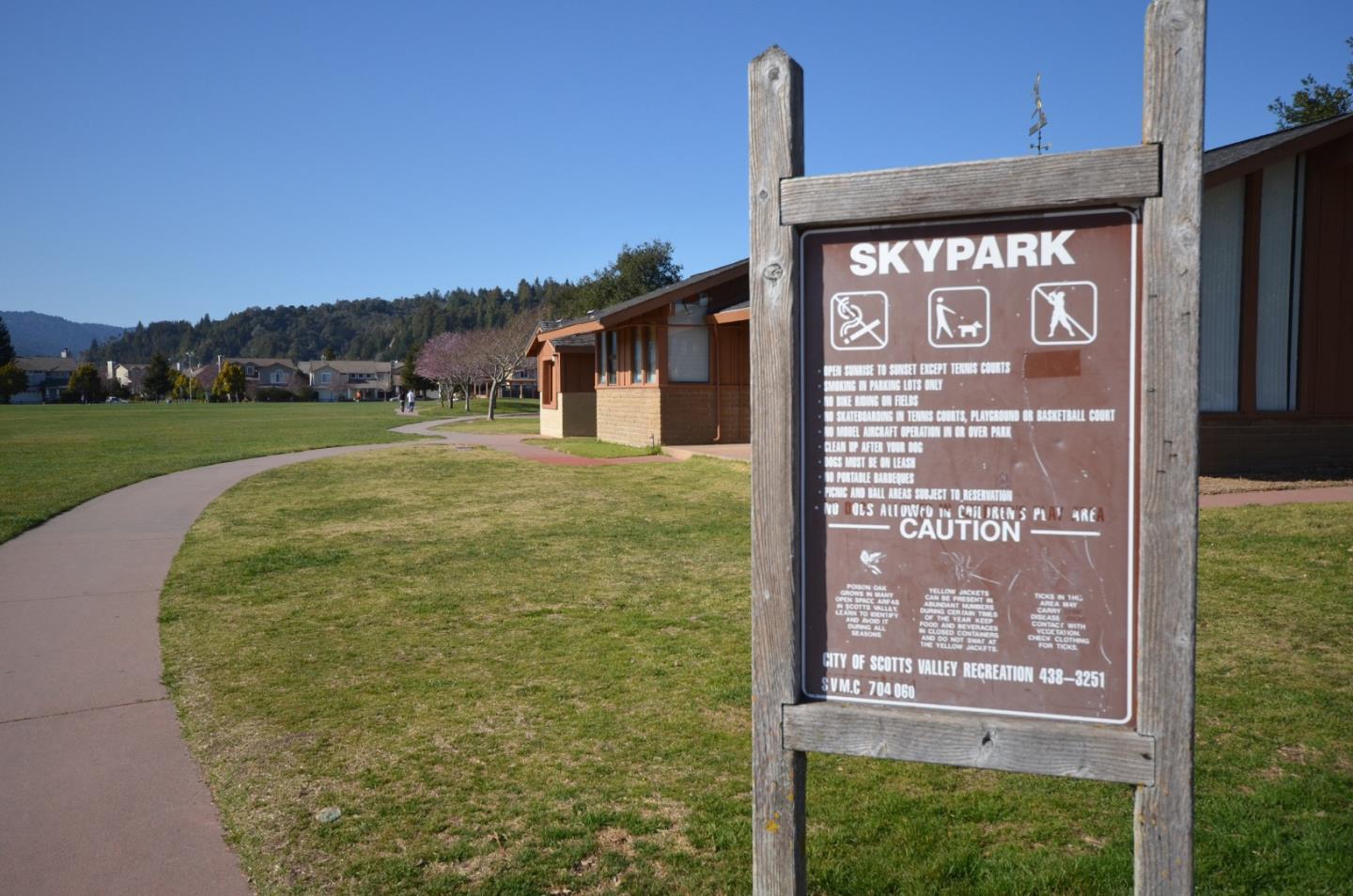 1239 La Madrona Drive