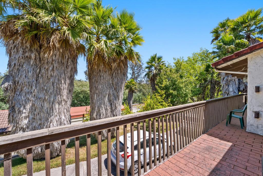 1239 La Madrona Drive