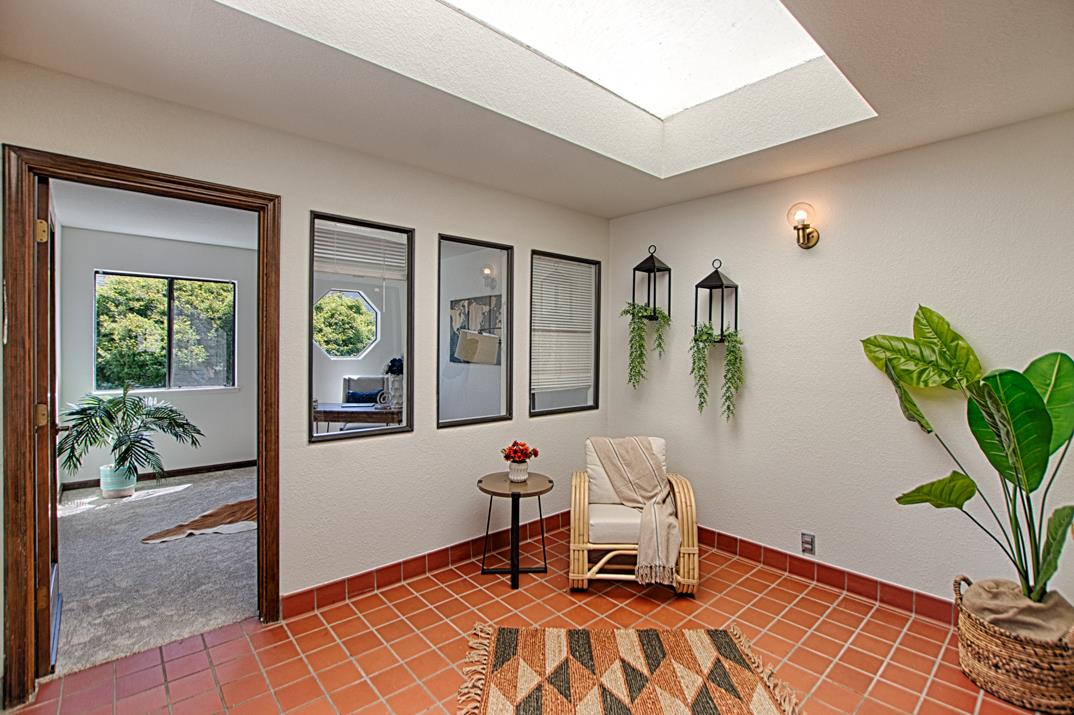 2607 Mallory Lane