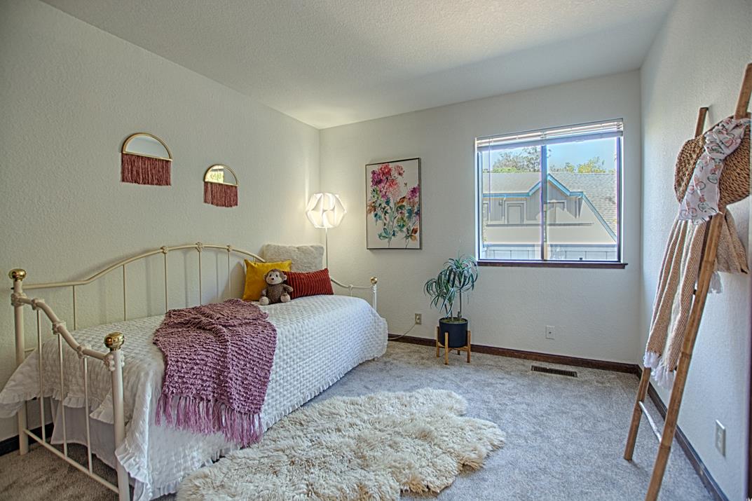 2607 Mallory Lane