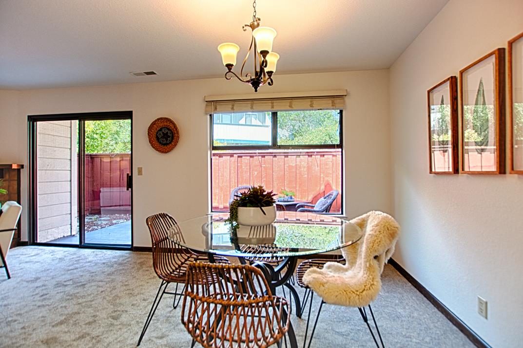 2607 Mallory Lane