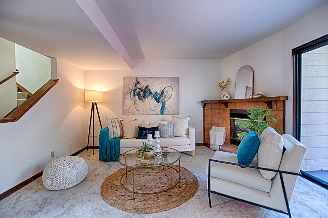 2607 Mallory Lane