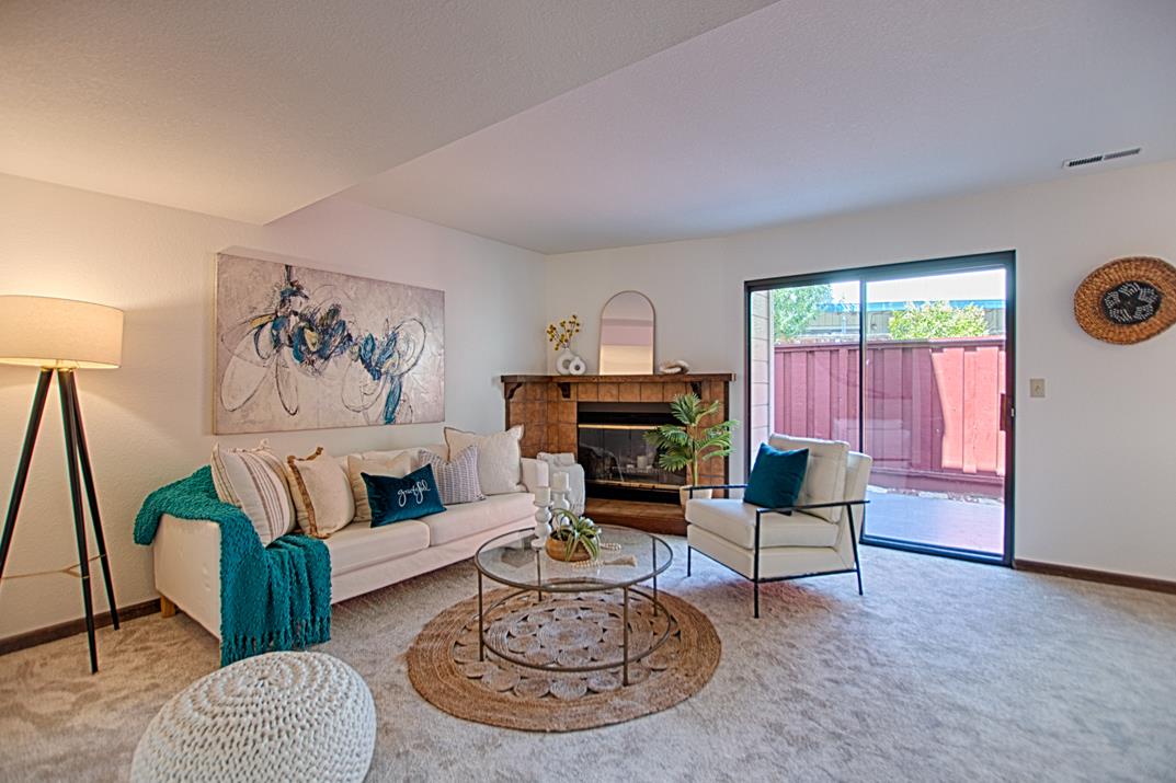 2607 Mallory Lane