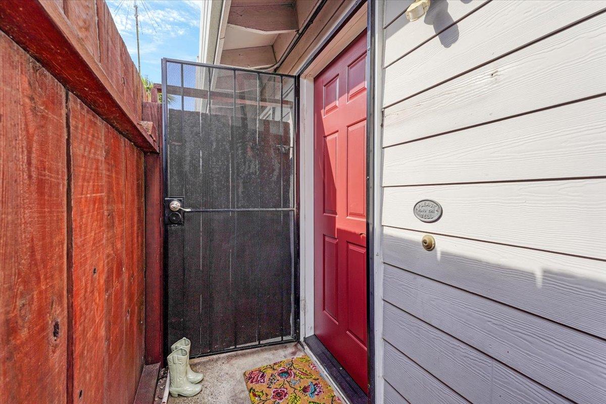 342 Wilkes Circle