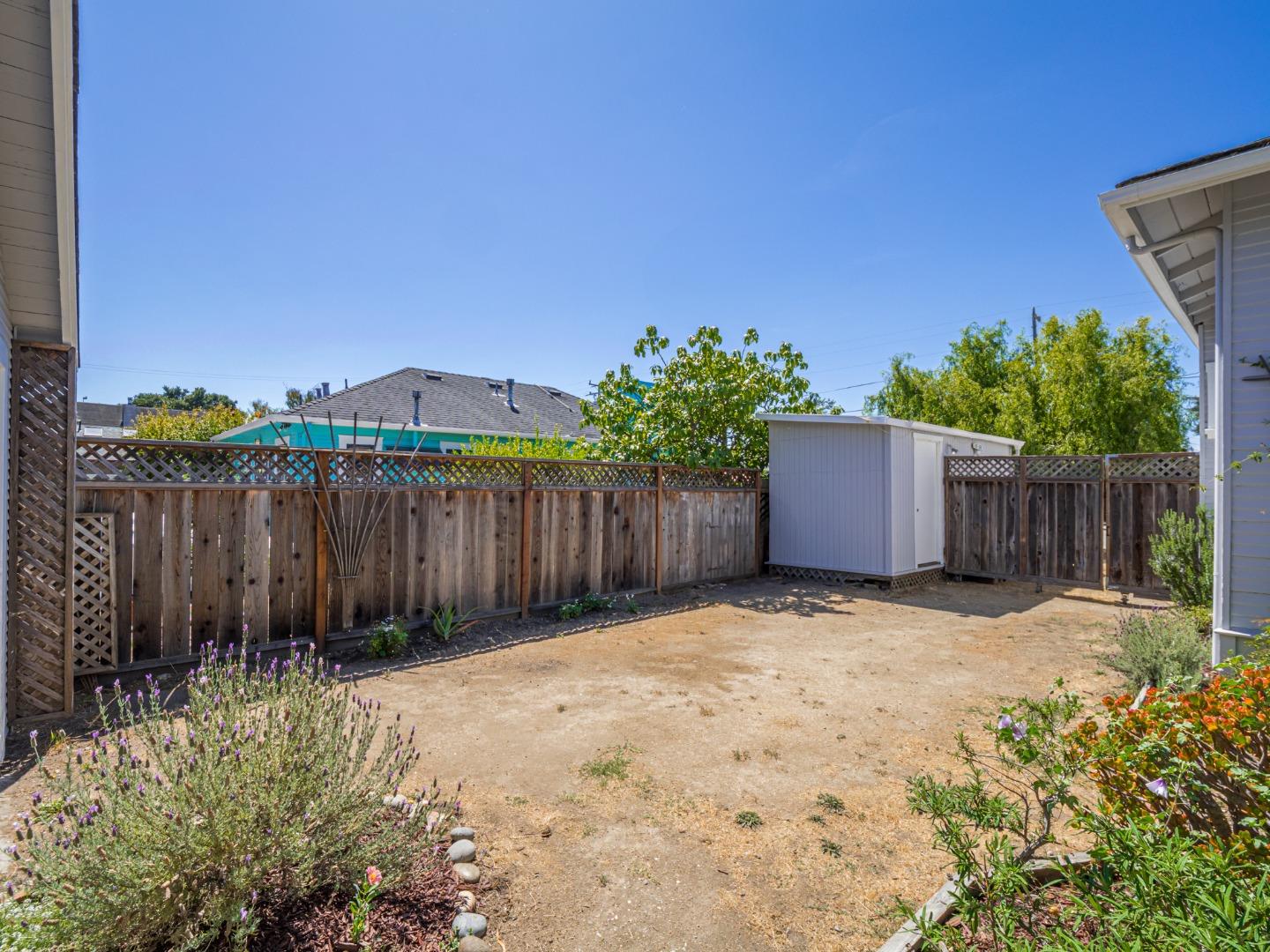 614 Poplar Avenue