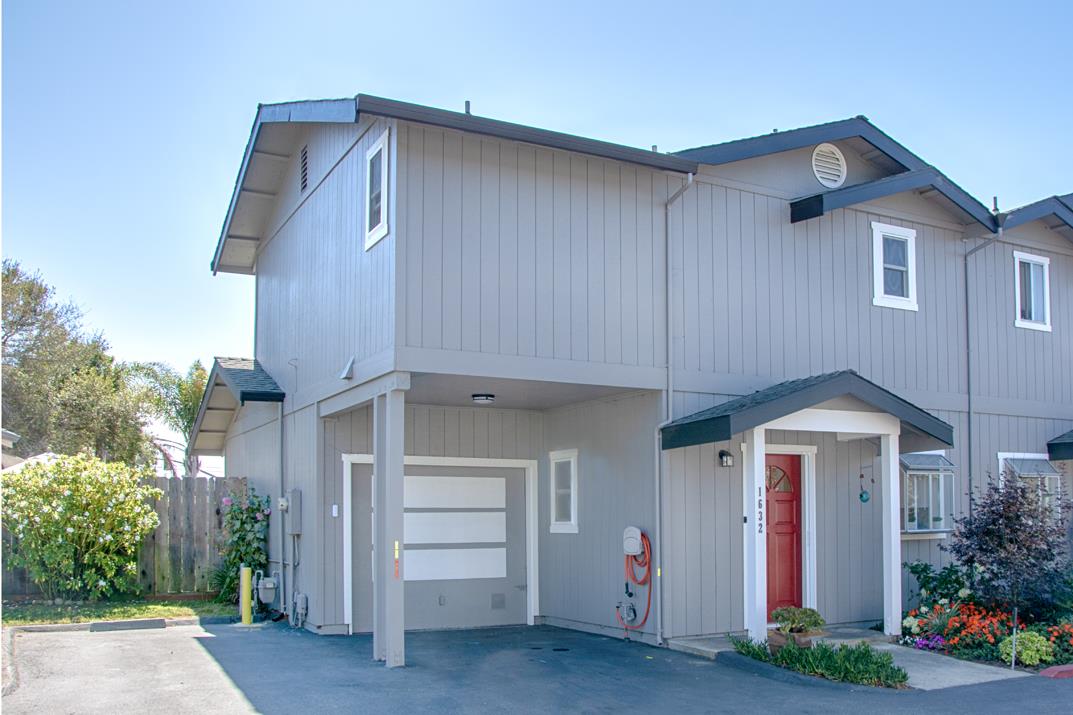 1632 Killdeer Place