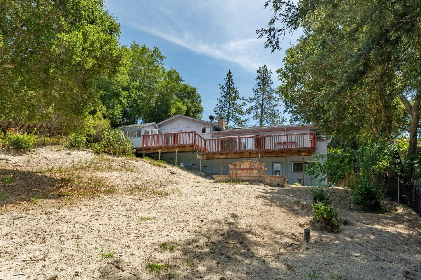 155 Stanford DR
