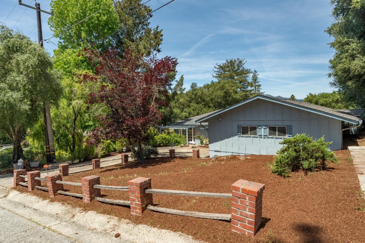 155 Stanford DR