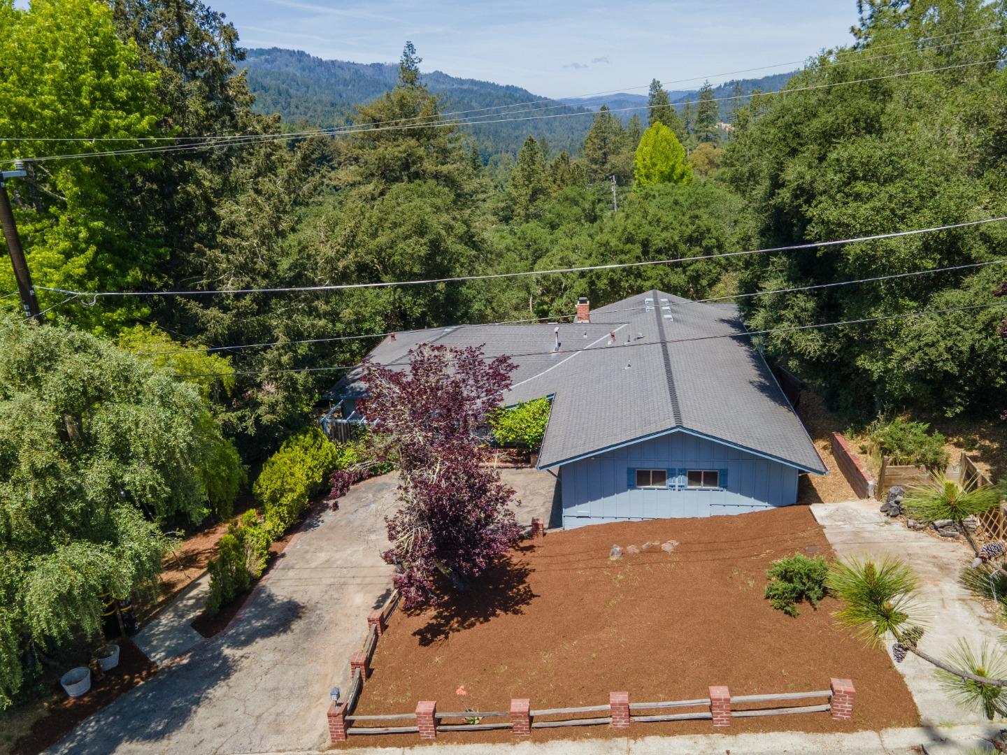 155 Stanford DR
